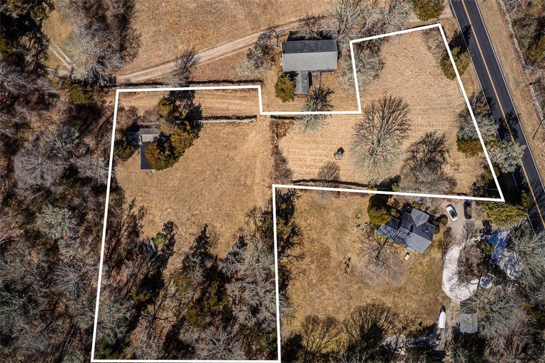 Westport, MA 02790,1749 Main RD
