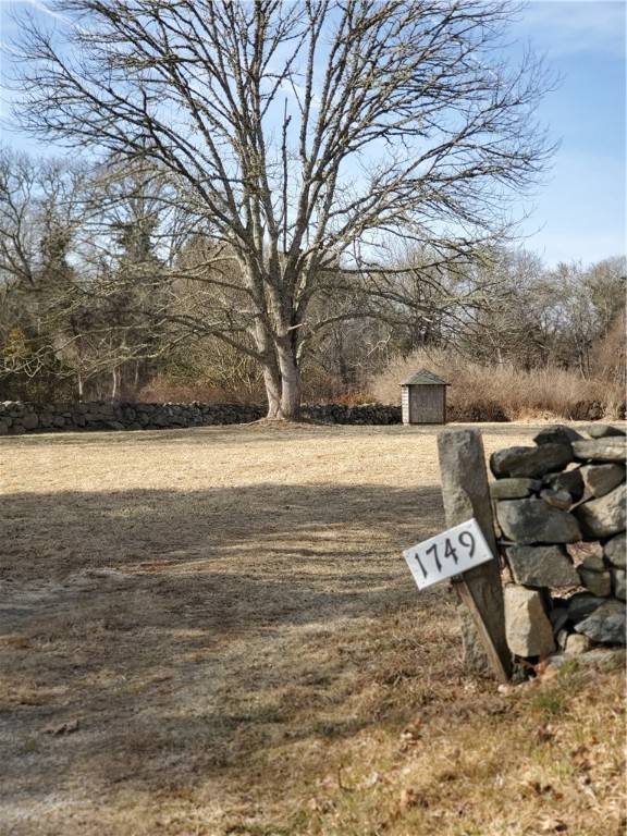 Westport, MA 02790,1749 Main RD