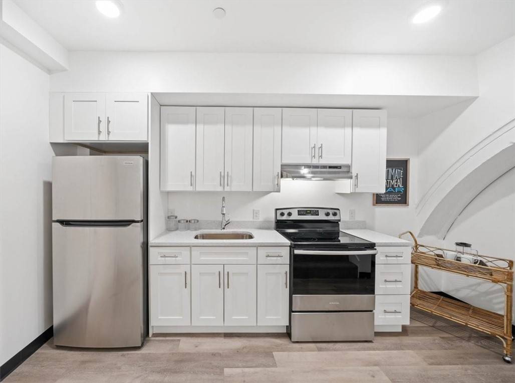 Woonsocket, RI 02895,401 Olo ST #28