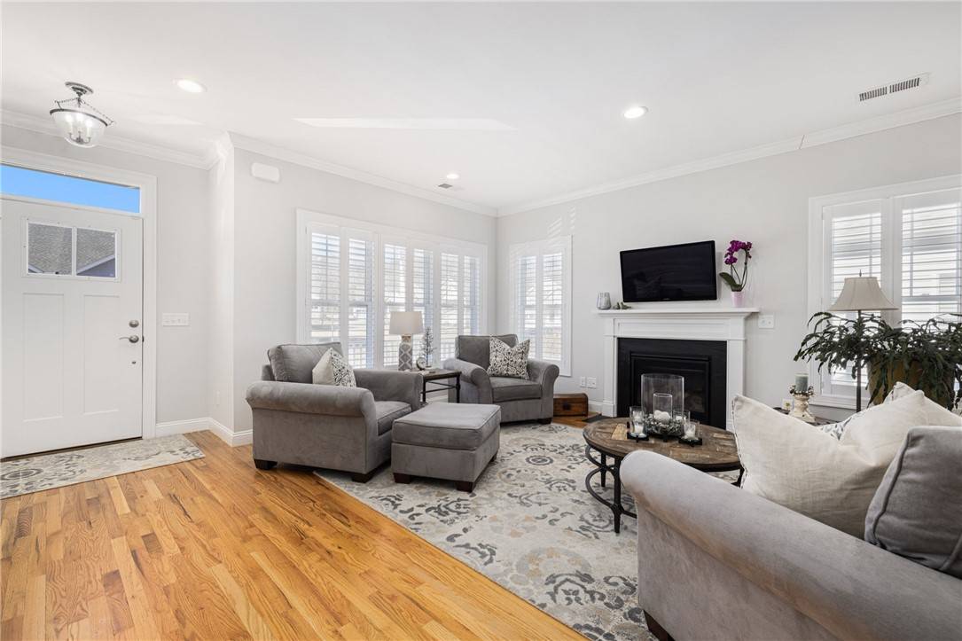 North Kingstown, RI 02852,251 Wickford CT