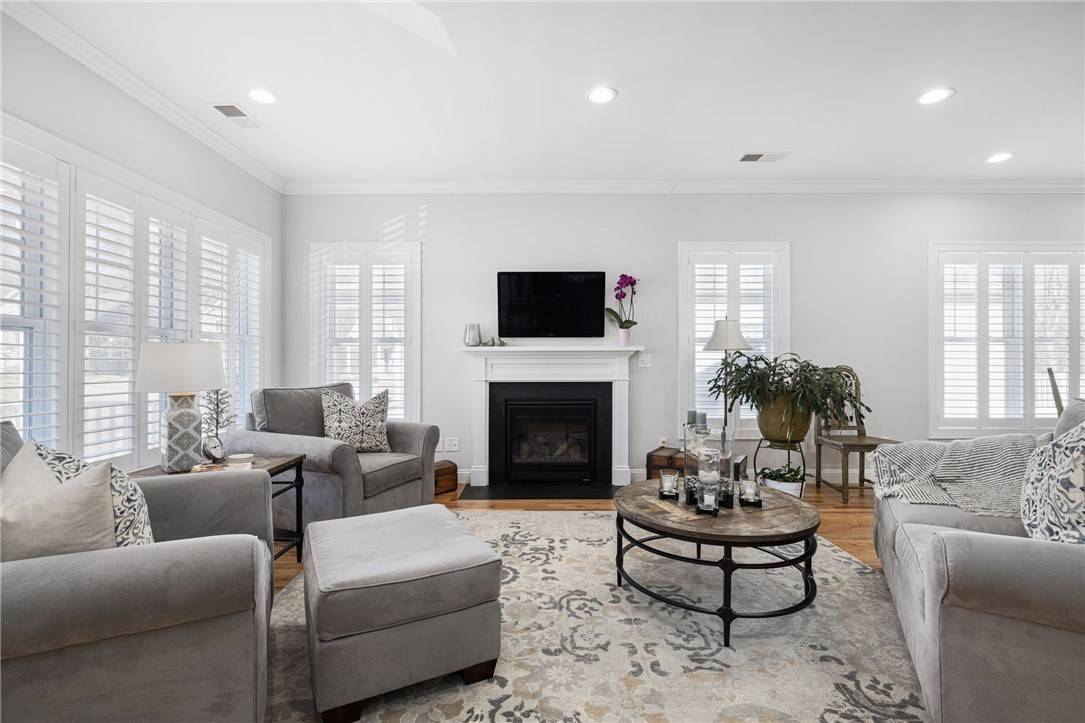 North Kingstown, RI 02852,251 Wickford CT
