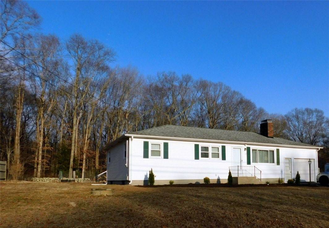 Hopkinton, RI 02833,12 BOULDER RD