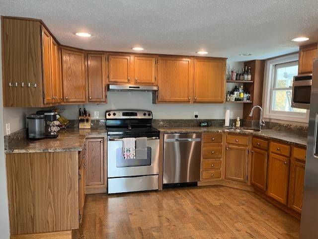 North Smithfield, RI 02896,424 Buxton ST