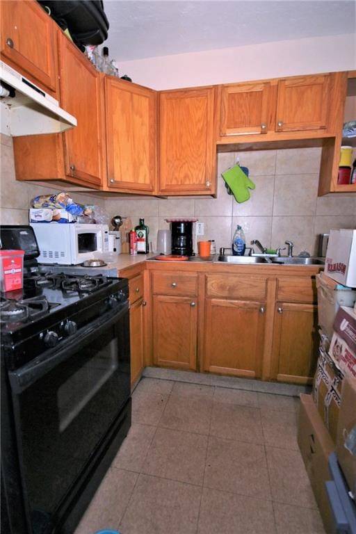 Pawtucket, RI 02860,54 Sabin ST