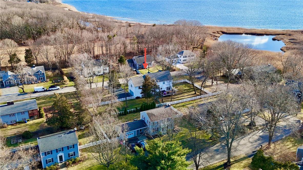 Barrington, RI 02806,17 Mosher DR