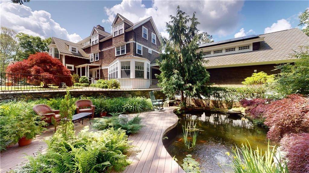 South Kingstown, RI 02879,70 Broad Rock RD