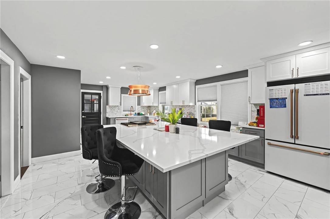 North Providence, RI 02904,105 Windmill ST