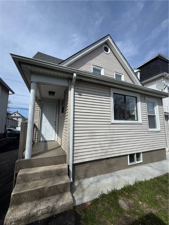 Cranston, RI 02905,356 Smith ST