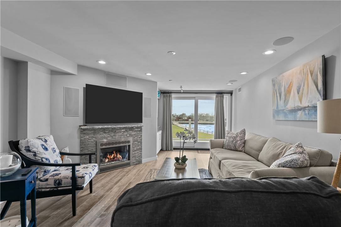Newport, RI 02840,31 Coddington #13