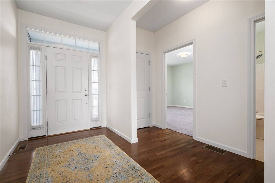 North Smithfield, RI 02896,170 Providence PIKE #125