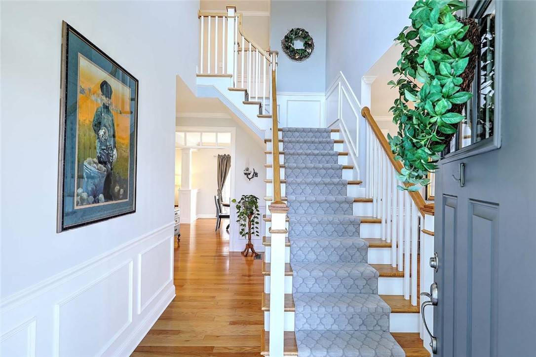 Cranston, RI 02921,7 Kendal CT