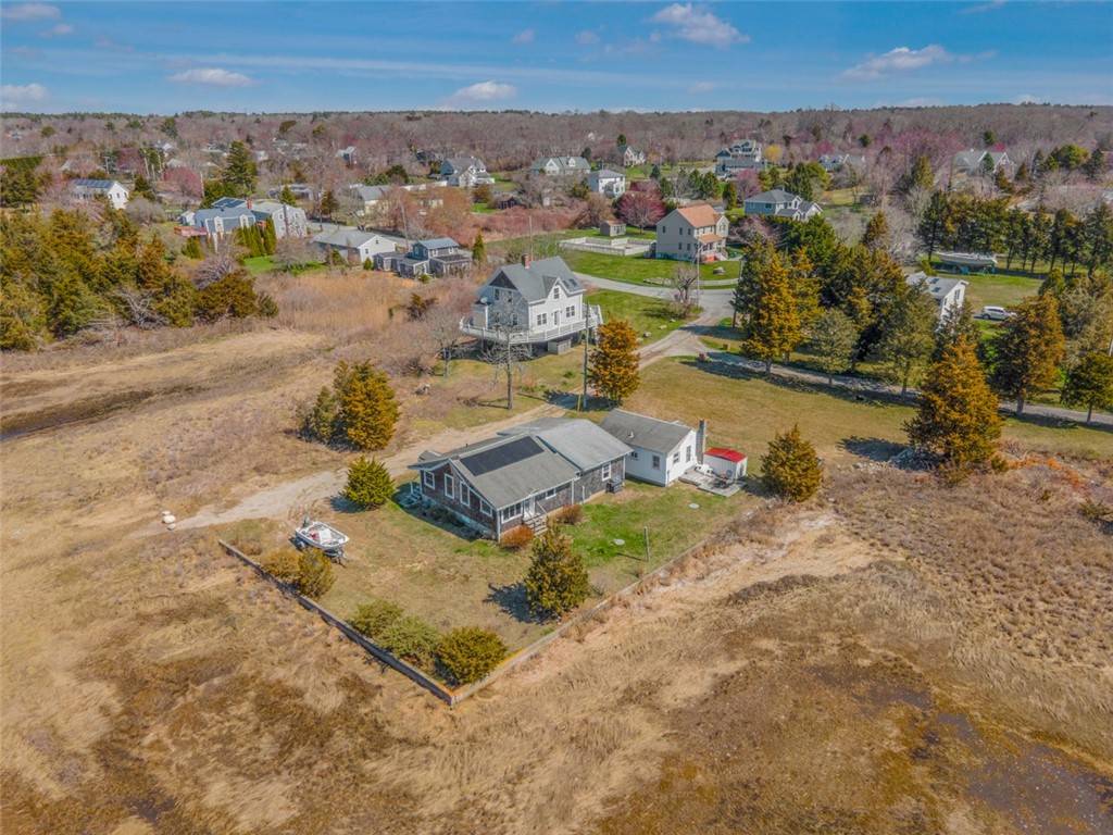 Fairhaven, MA 02719,7 Shawmut ST