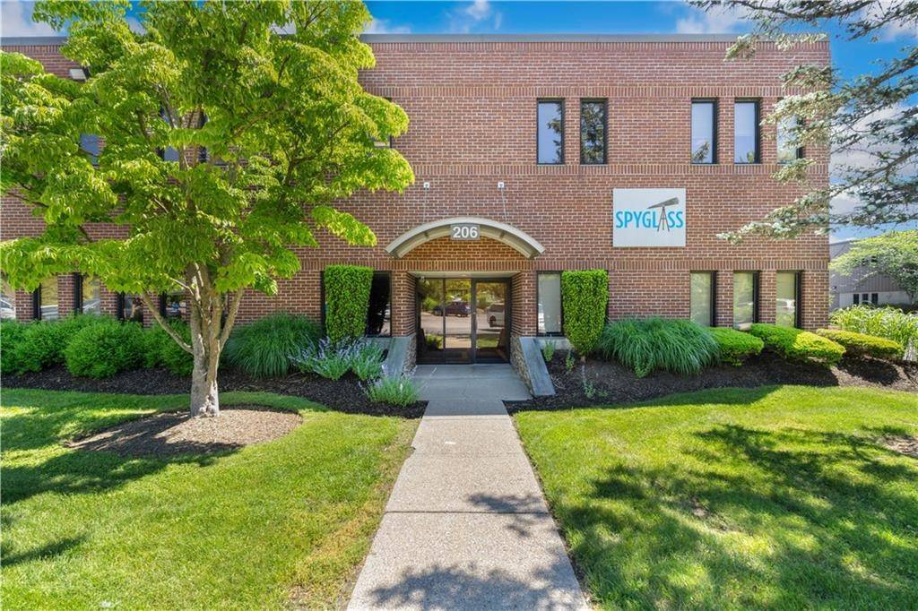 Lincoln, RI 02865,6 Blackstone Valley Place PL #205