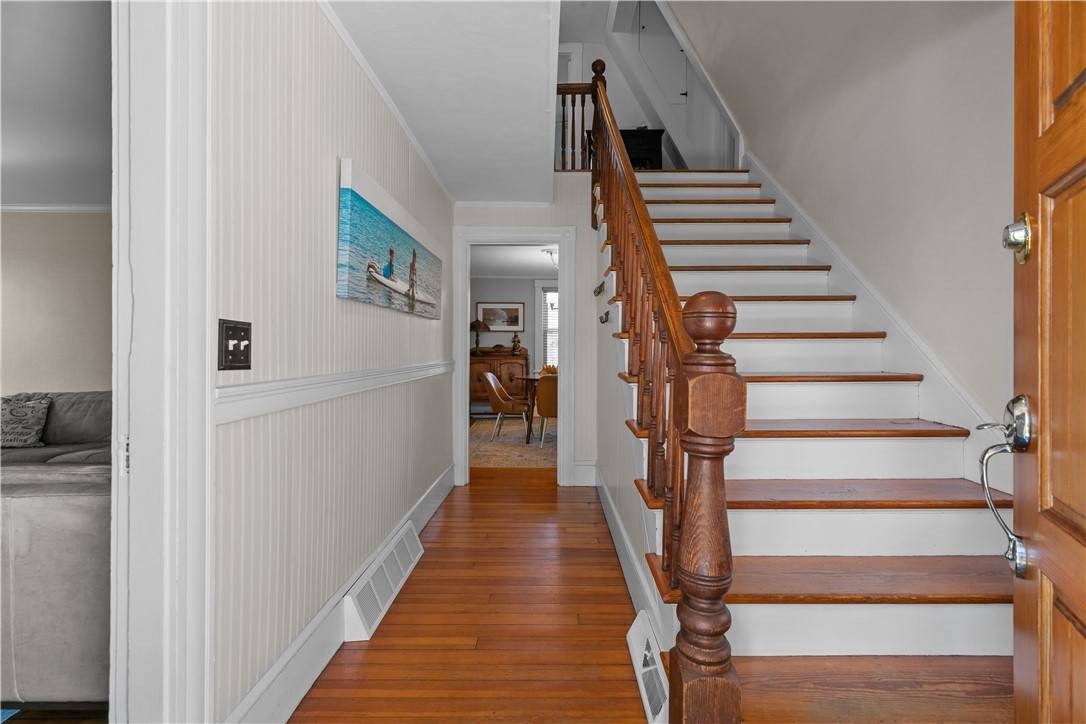 Portsmouth, RI 02871,52 Ladeira AVE