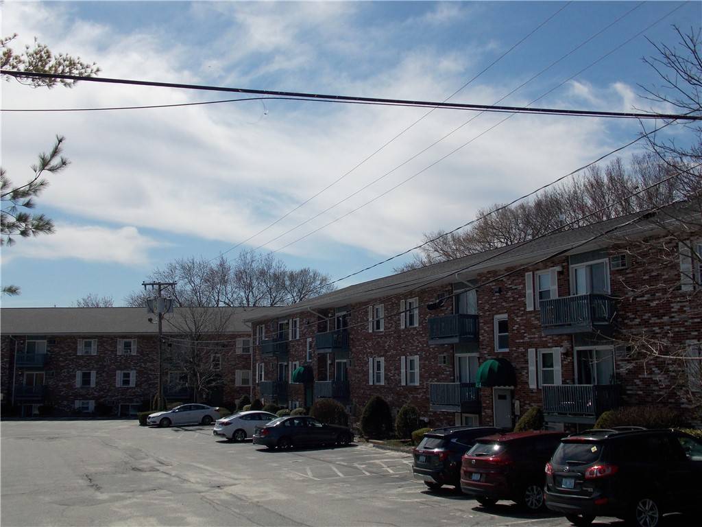 Cumberland, RI 02864,200 Manville Hill RD #119