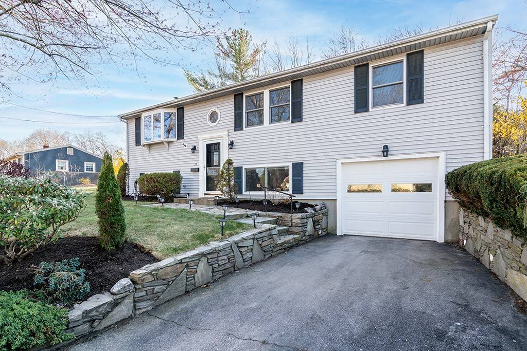 Coventry, RI 02816,35 Lydia RD
