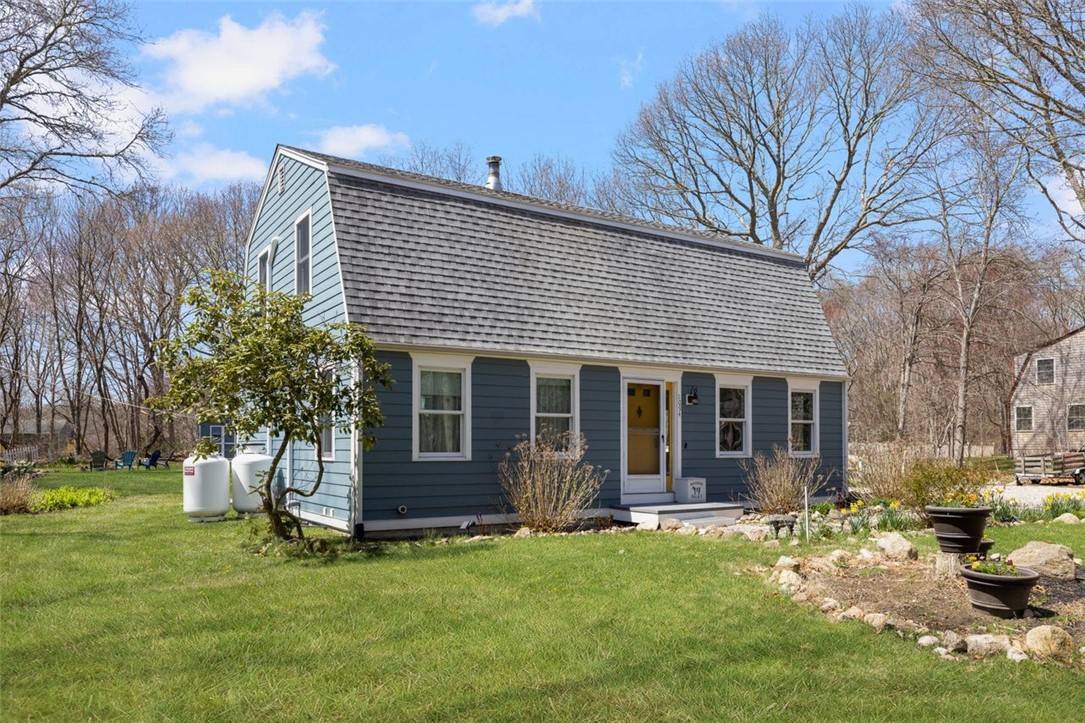 South Kingstown, RI 02879,1094 Broad Rock RD