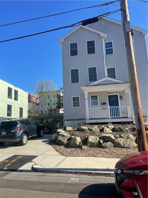 Pawtucket, RI 02860,82 FOREST AVE #2