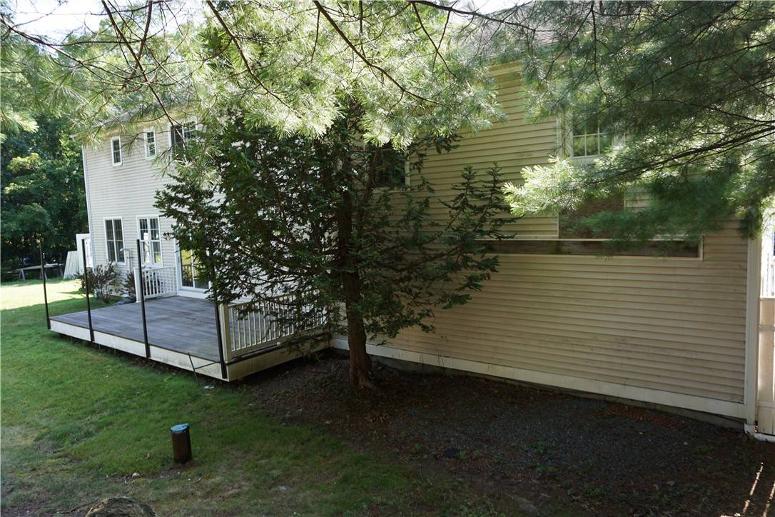 Smithfield, RI 02917,16 Louise Ann DR