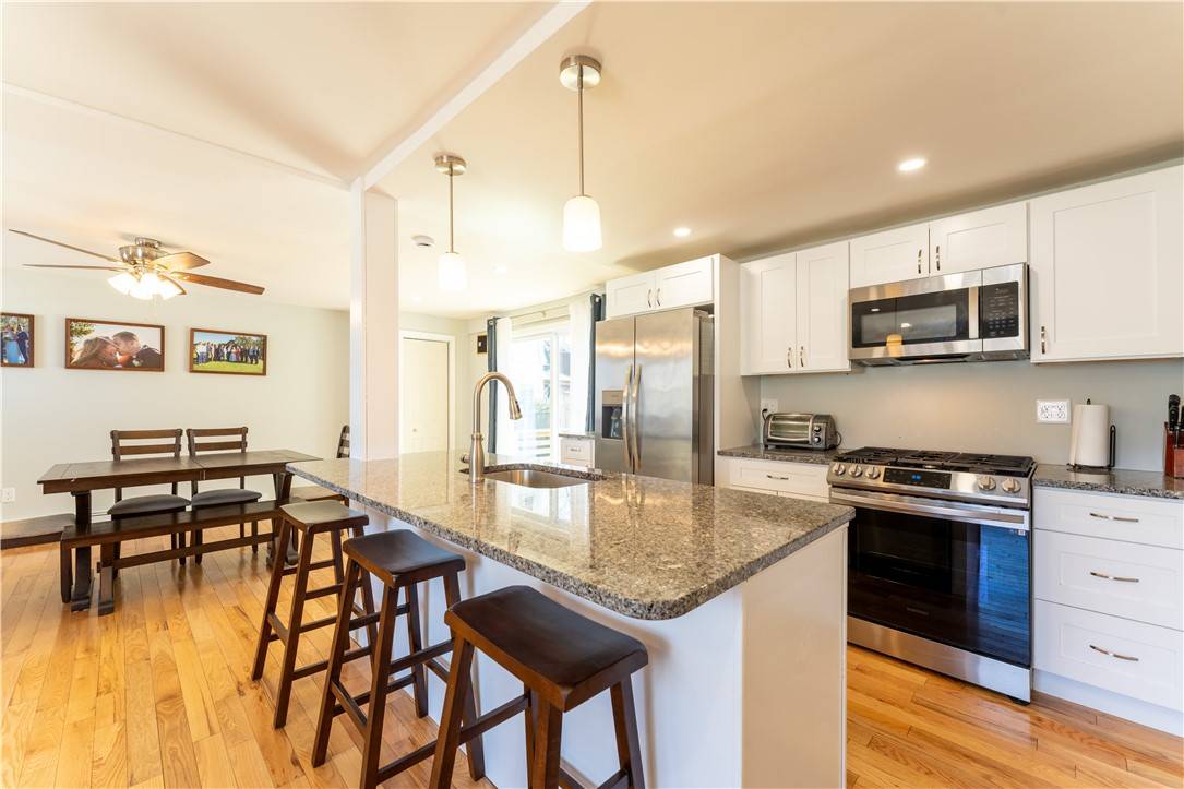 Warwick, RI 02888,88 General Hawkins DR