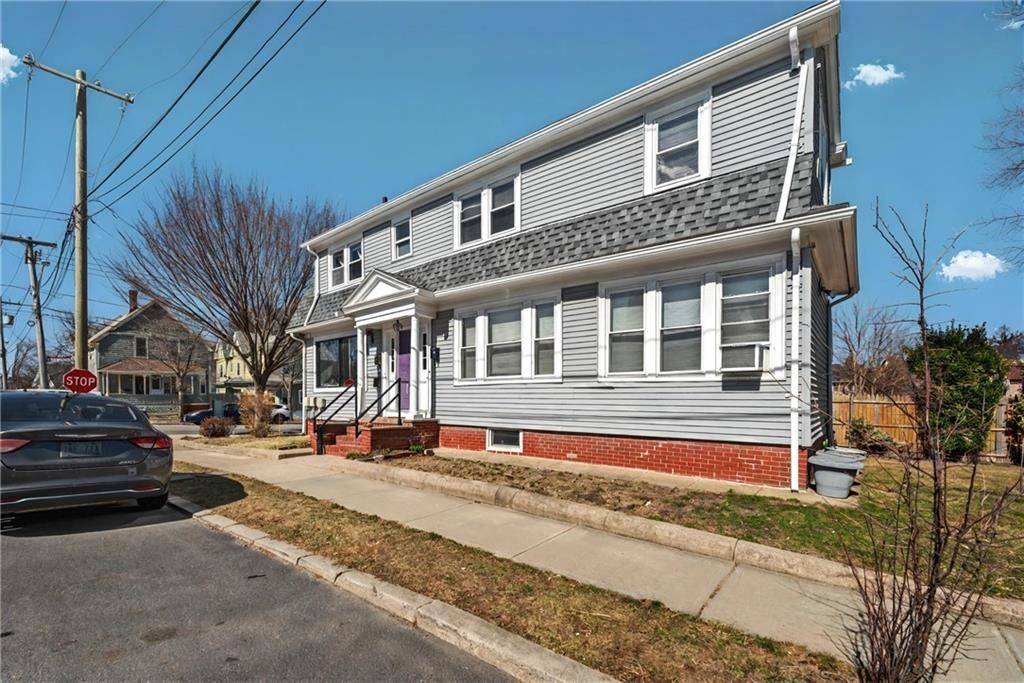 Providence, RI 02907,1264 Elmwood AVE