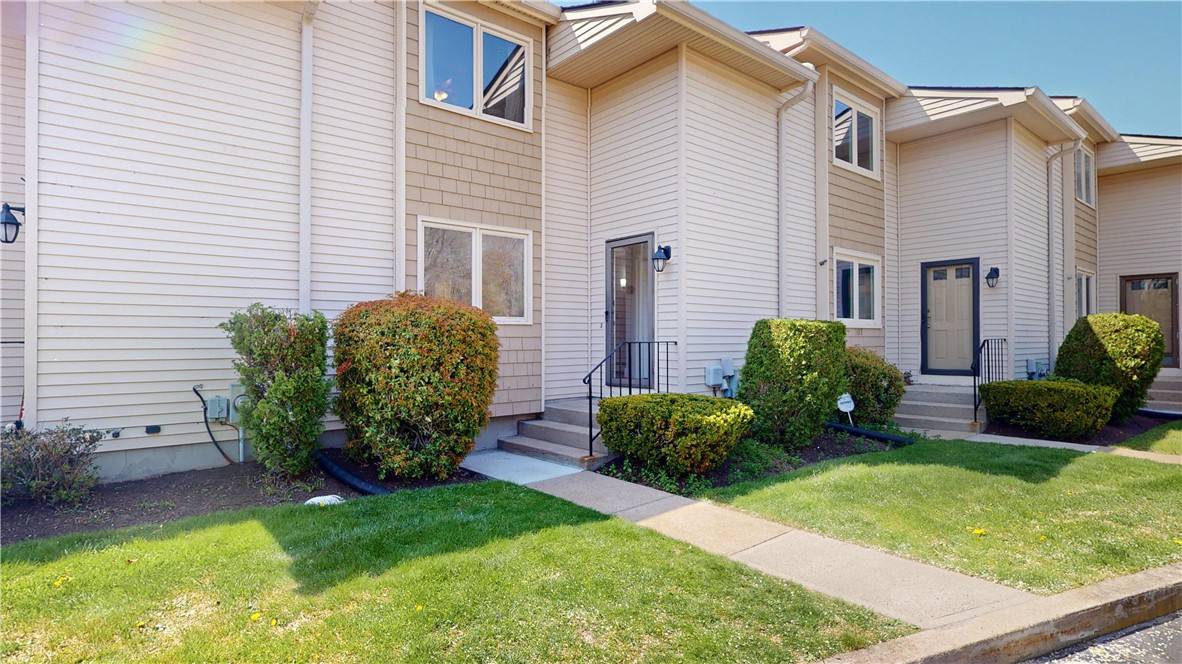 West Warwick, RI 02893,500 East Greenwich AVE #106