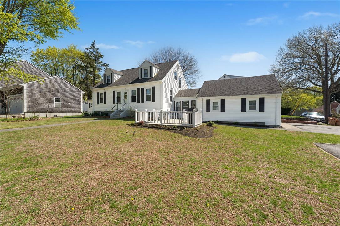 Barrington, RI 02806,31 Walter ST