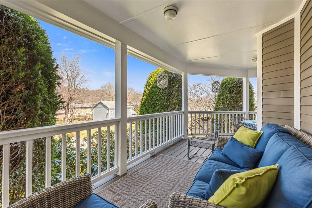 Lincoln, RI 02865,9 Heritage DR