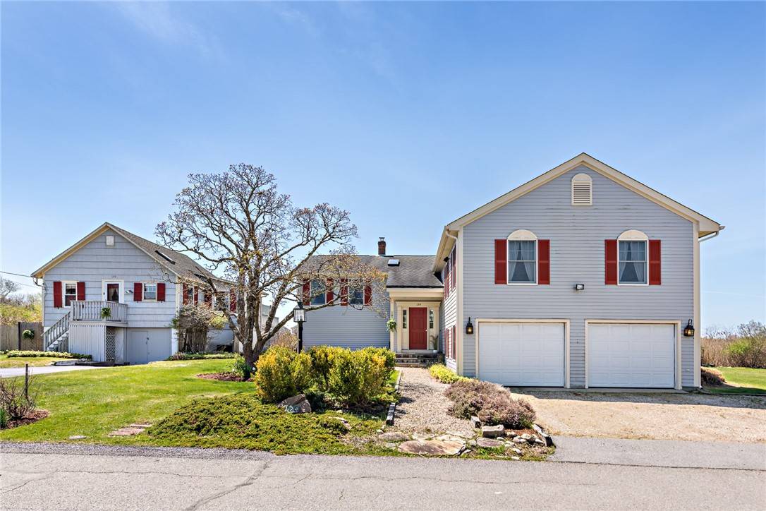 Narragansett, RI 02882,124 Houston AVE