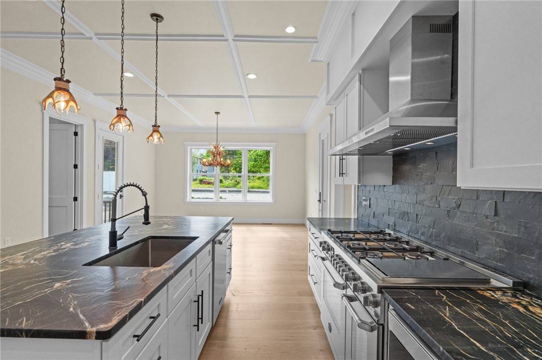 Jamestown, RI 02835,50 Prospect AVE