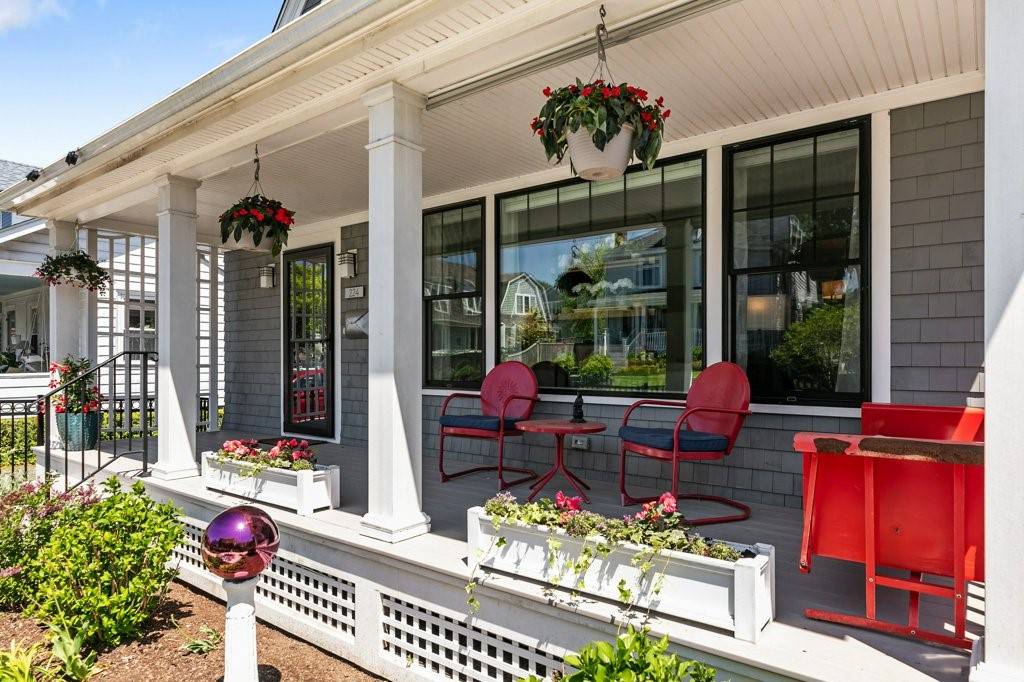 Newport, RI 02840,224 Gibbs AVE