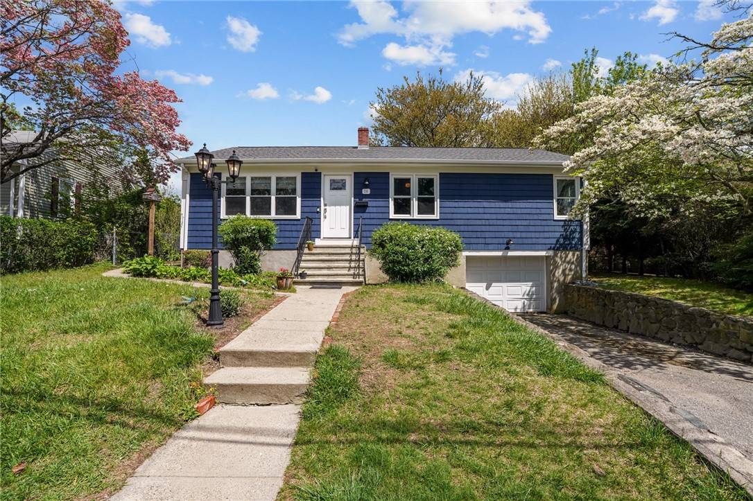 North Providence, RI 02911,14 Simpson ST