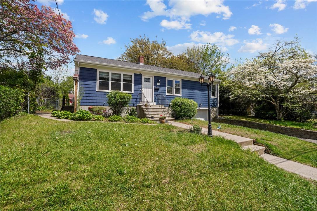 North Providence, RI 02911,14 Simpson ST