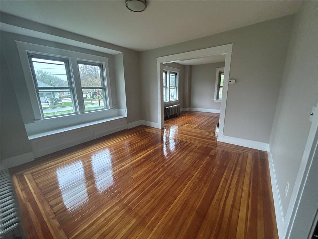 East Providence, RI 02915,35 Arnold ST