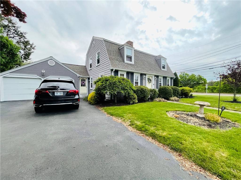 Pawtucket, RI 02861,5 Anawan RD