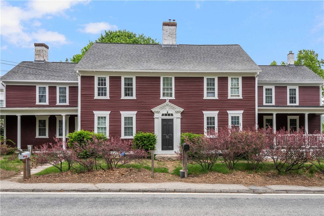 North Smithfield, RI 02896,16 School ST