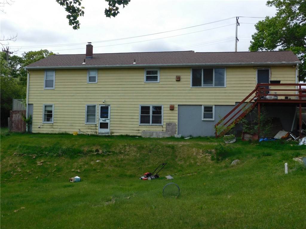 West Warwick, RI 02893,93 Gough AVE