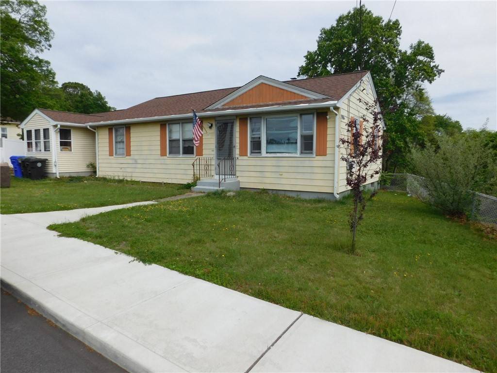 West Warwick, RI 02893,93 Gough AVE