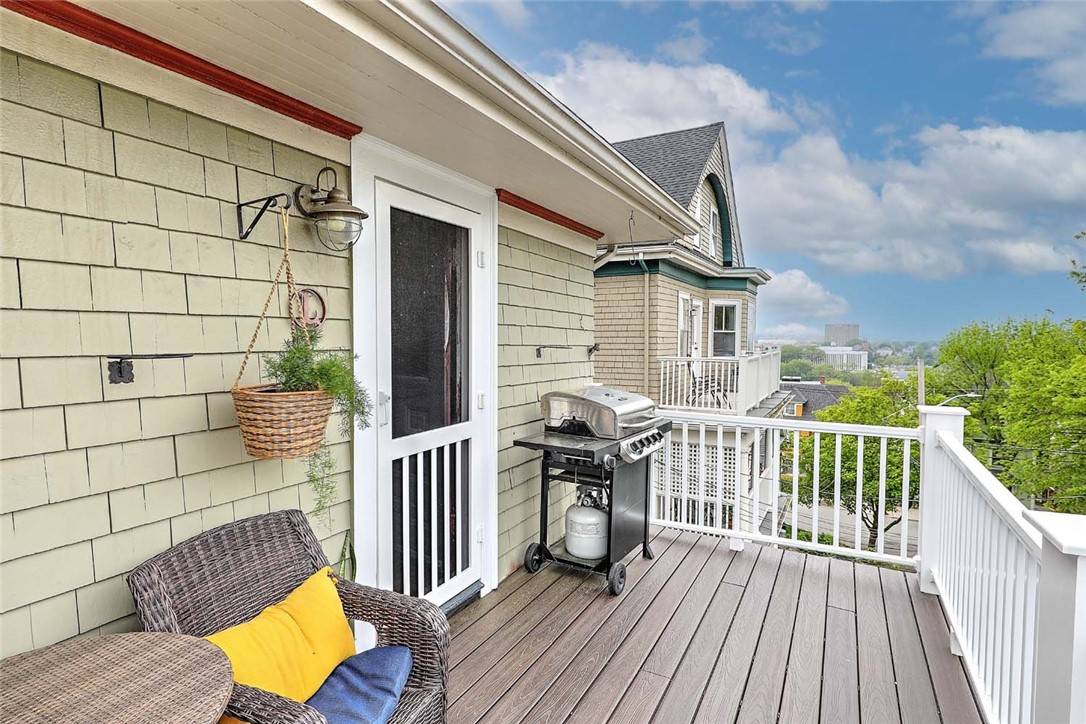 Providence, RI 02906,49 Halsey ST #2