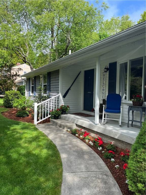 South Kingstown, RI 02879,539 Allen AVE