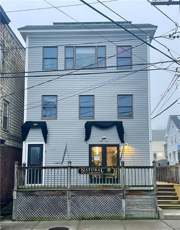 Newport, RI 02840,540 Thames ST