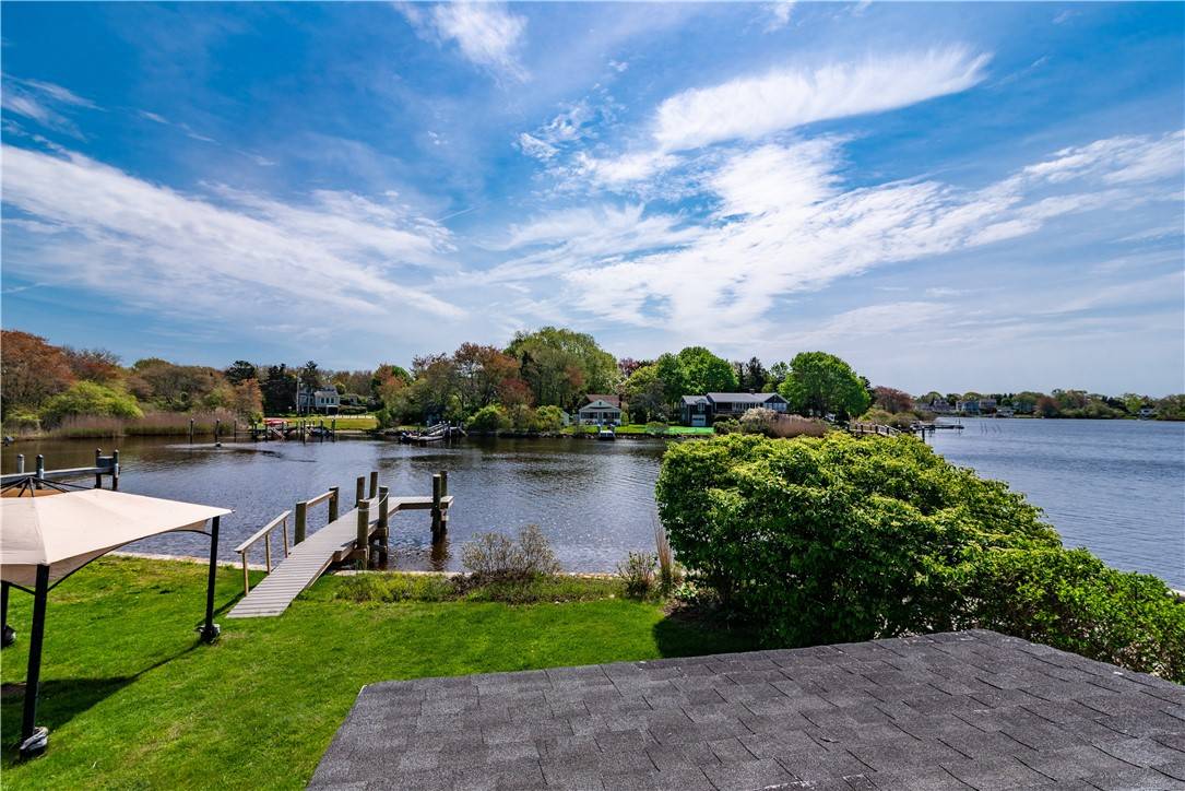 South Kingstown, RI 02879,108 Sand Piper DR