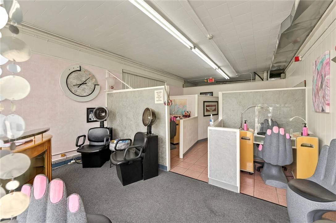 North Providence, RI 02904,977 Mineral Spring AVE