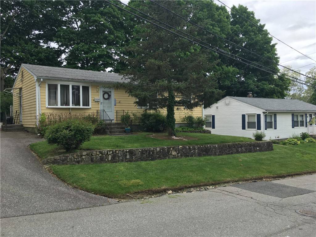 North Providence, RI 02911,17 Woodcliff AVE