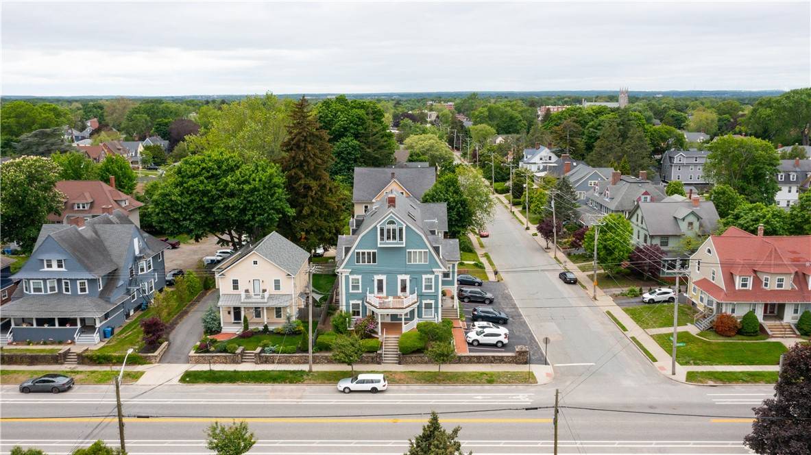Cranston, RI 02905,1291 Narragansett BLVD #6