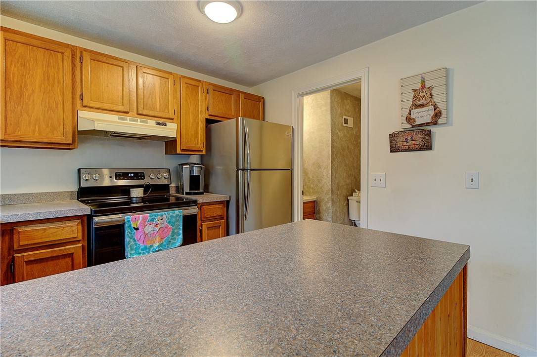 Burrillville, RI 02830,75 Sanwood DR