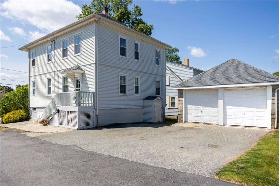 Providence, RI 02908,93 S Naples AVE