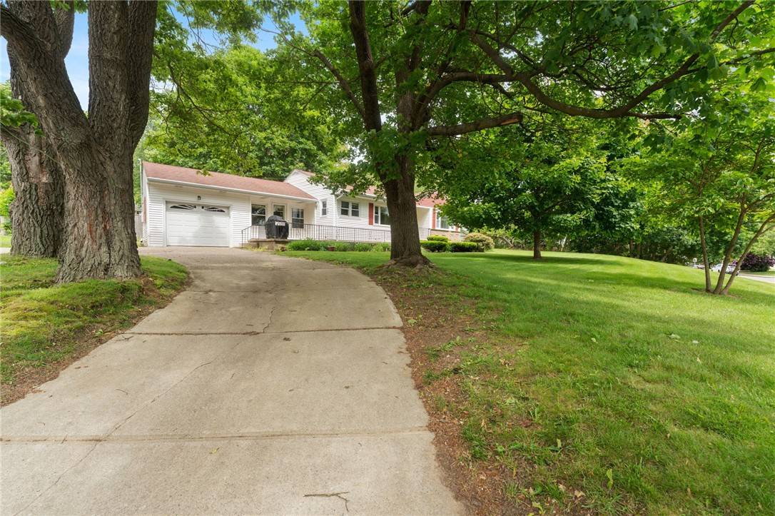 Cumberland, RI 02864,3799 Mendon RD