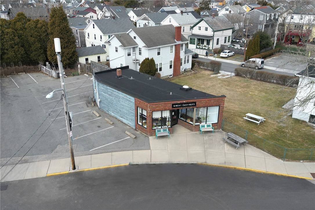 Newport, RI 02840,3 Carroll AVE