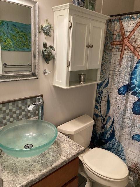 South Kingstown, RI 02879,12 Mautucket RD